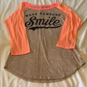 American Eagle Outfitters S baseball style Shirt